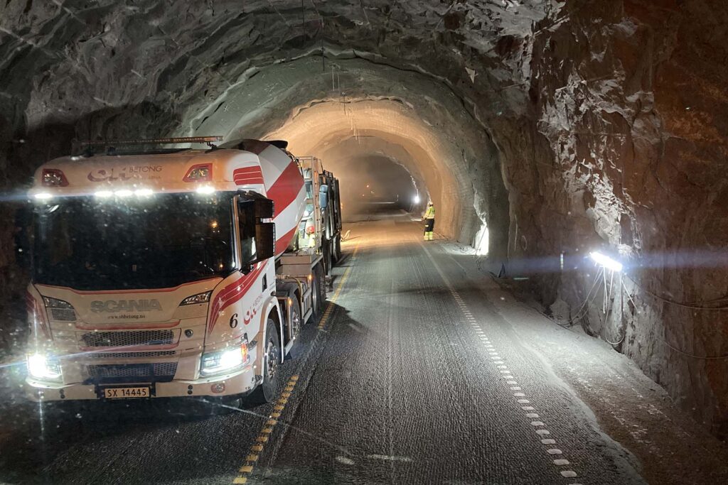 Tunnelarbete utfört av Snemyr Betongsprøyting.